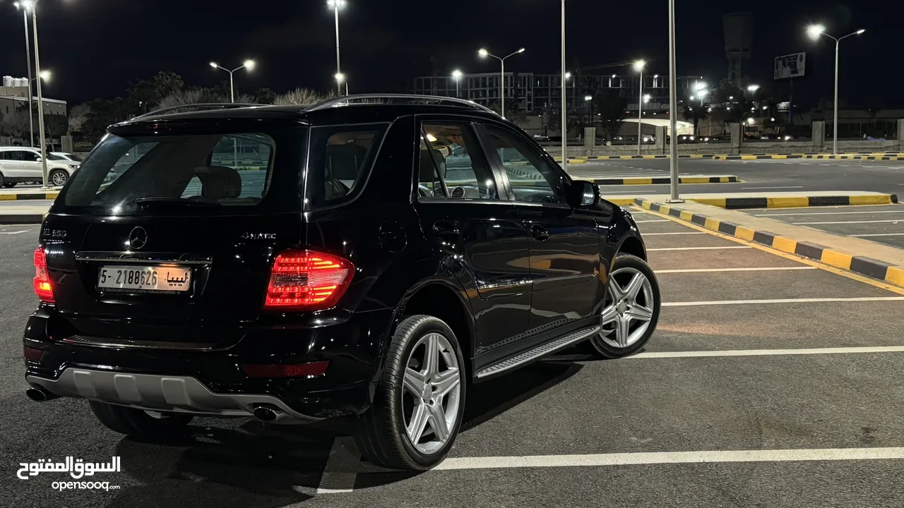 ML350 2010 AMG kit