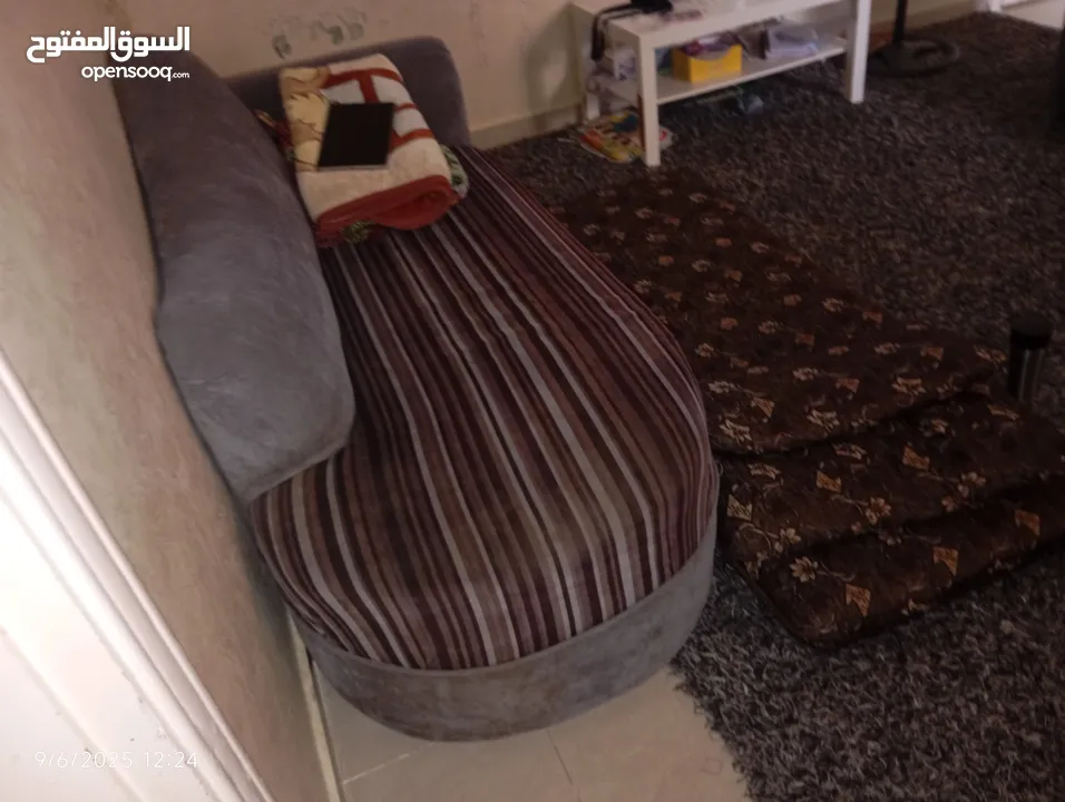 غرفة جلوس كورنر بحاله جيدة