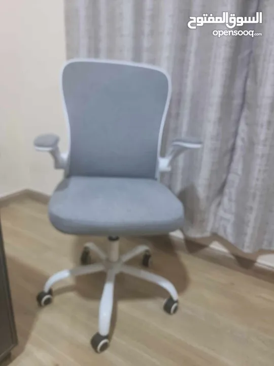 Office table 100CM + Chair. ( Both 250AED) Excellent Condition  No any discount