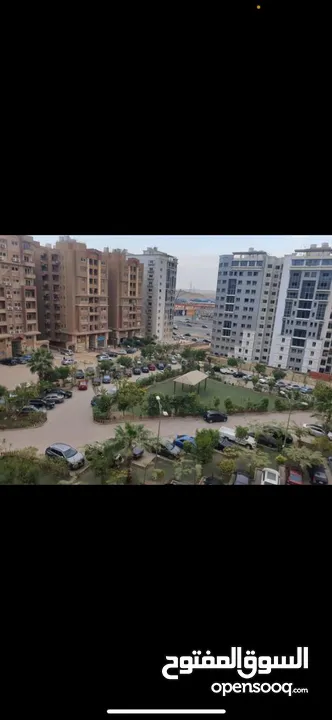 شقة فاخرة بكمبوند سما القاهرة علي الطريق الدائري