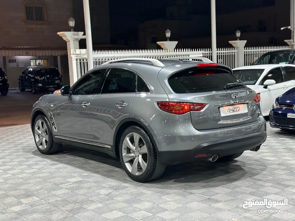 Infiniti FX50 S