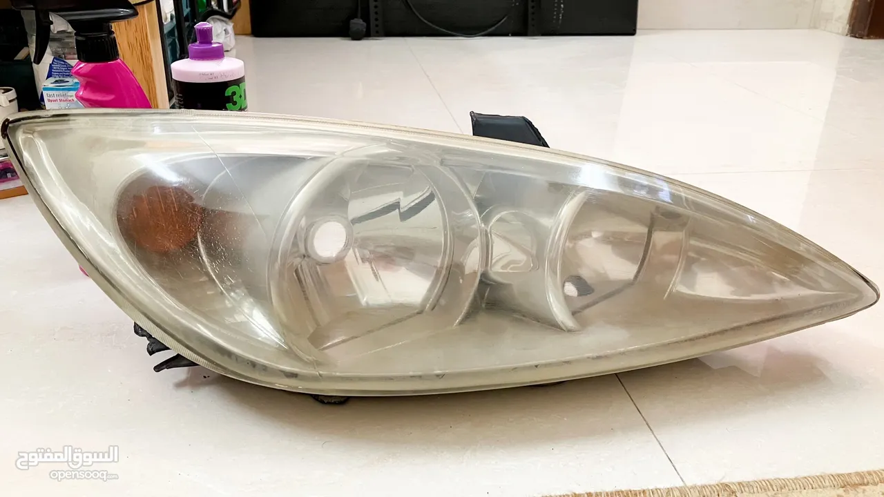 Toyota Camry Headlight