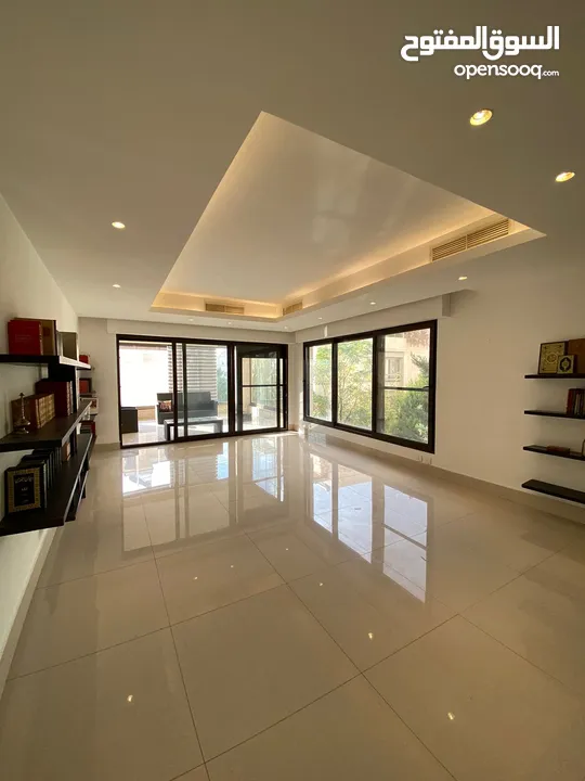 شقة غير مفروشة للبيع 136م2 ( Property ID : 35130 )