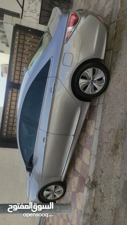 هونداي سوناتا 2012 للبيع