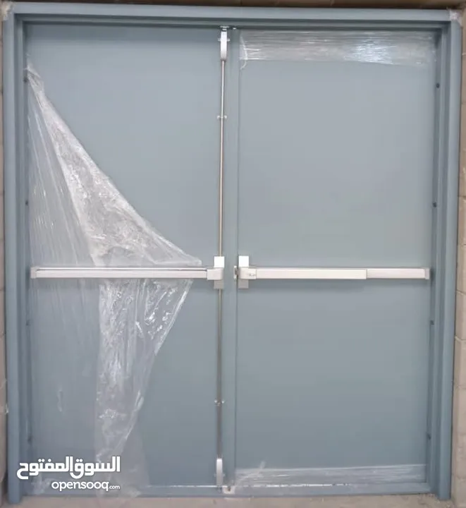 باب حريق وأبواب طوارىء مقاومة للحريق تركيب وصيانة
