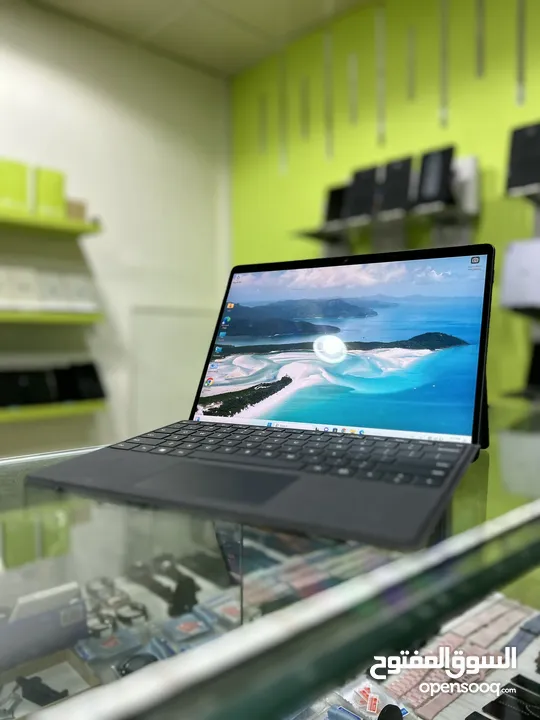 جهاز المصممين ورجال الأعمال Microsoft Surface Pro 4 يدعم اللمس والقلم