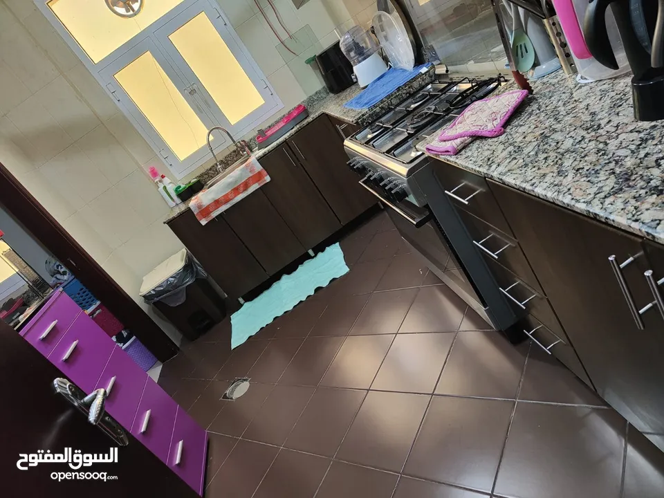 2 Bedrooms Furnished Apartment for Sale in Qurum REF:780R