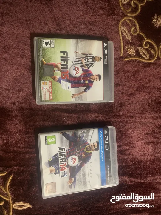 بلايستيشن 3  مع fifa 14 و15 واربع ريموتات