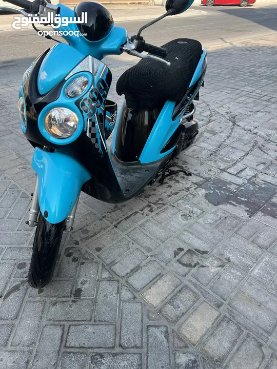 للبيع سكوتر  سوزكي جلاتو تايلندية