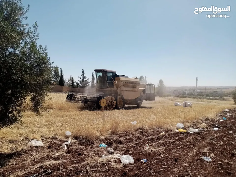 حصادة للبيع او للبدل على تنك ماء سنقل او قلاب سنقل