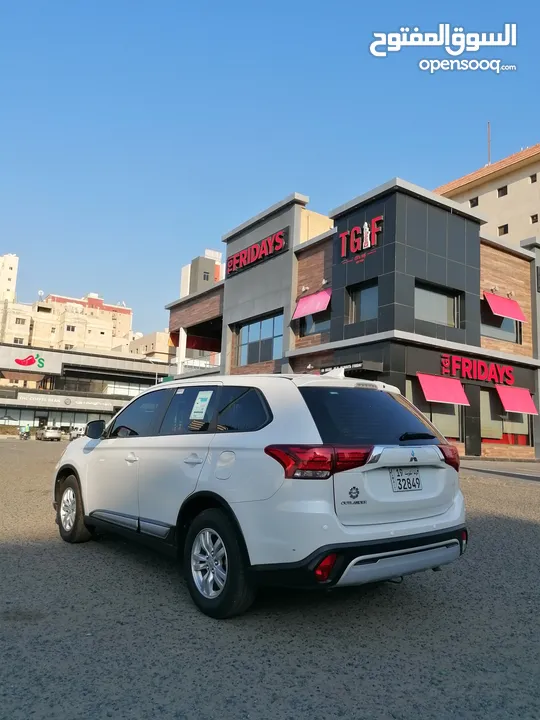 Mitsubishi outlander 2020 sale