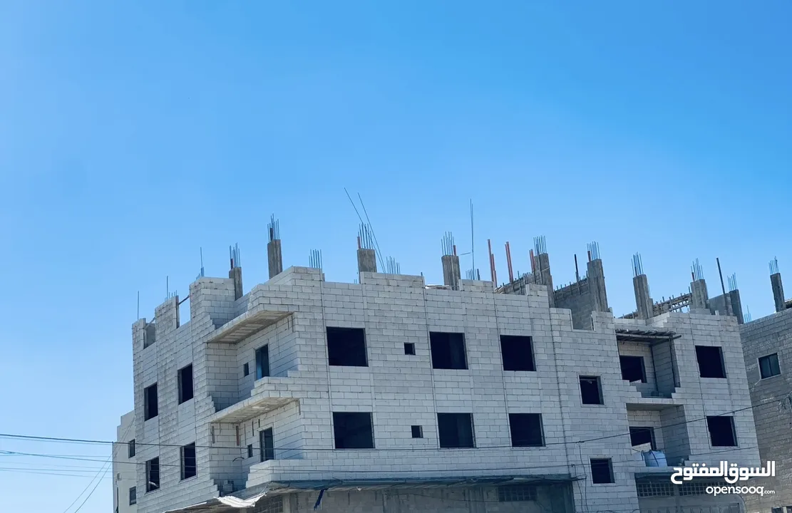 شقق للبيع بمساحات مختلفه