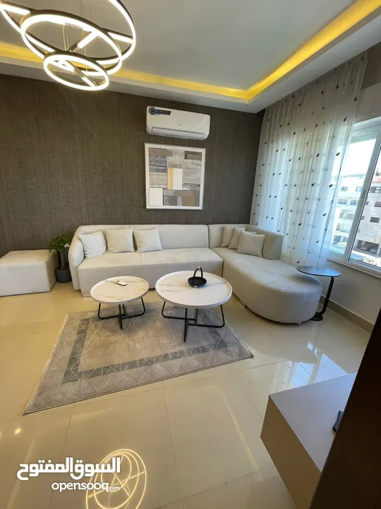 شقه استثمارية  للبيع او للايجار مفروش في الخامس - ref : 14676