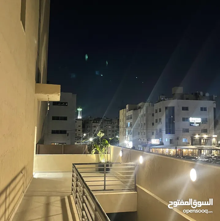 محلات تجارية ومكاتب للإيجار ضمن مجمع تجاري جديد وموقع مميز جدا جدا.