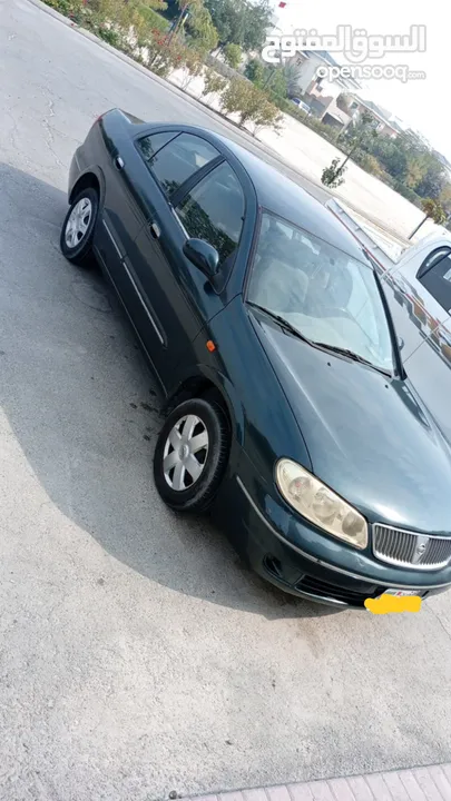 Nissan sunny 2004