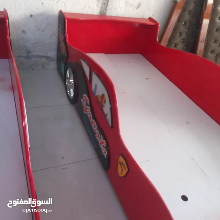 تخت اطفال شكل سياره