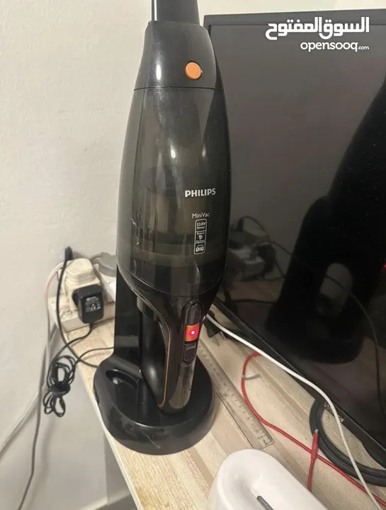 Philips Hand Vacuum  Soft touch handle