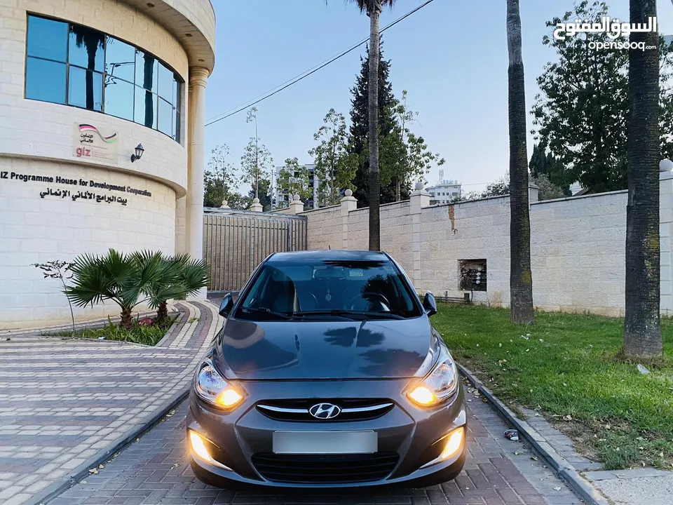 هونداي اكسنت2013 اوتماتك  ديزل 4 غيار كوري الله يبارك لصاحب النصيب..
