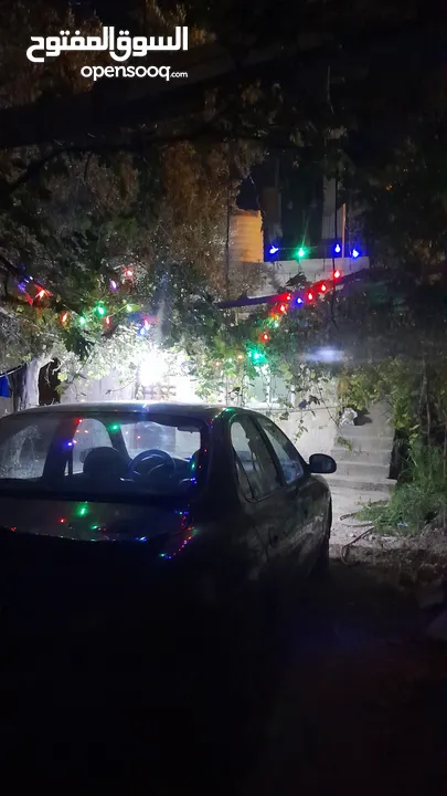 بيت مكون من غرفتين + صاله خارجيه+ صاله داخليه +مطبخ +حمام