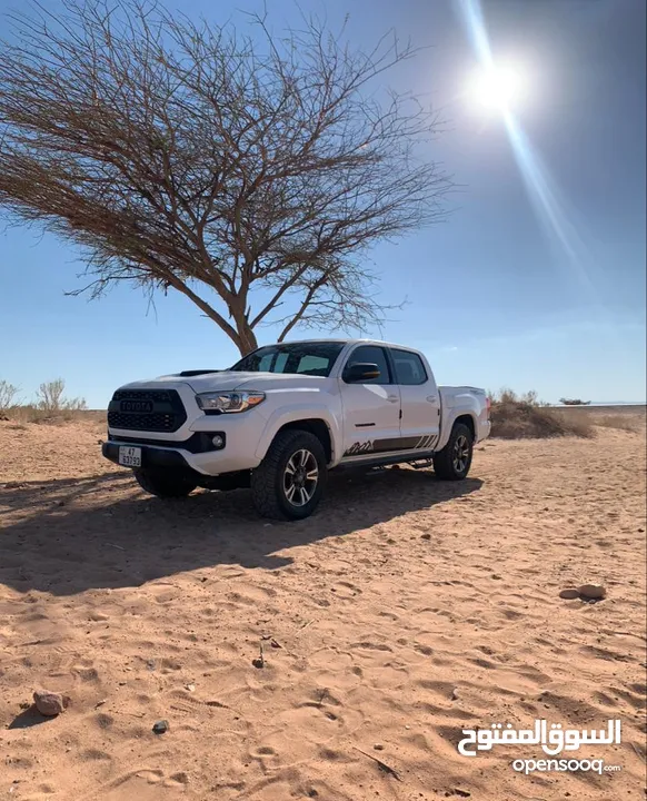 !!!!!!  بسعر حرررررق !!!!!!! Toyota tacoma 2017 TRD Sport 2WD