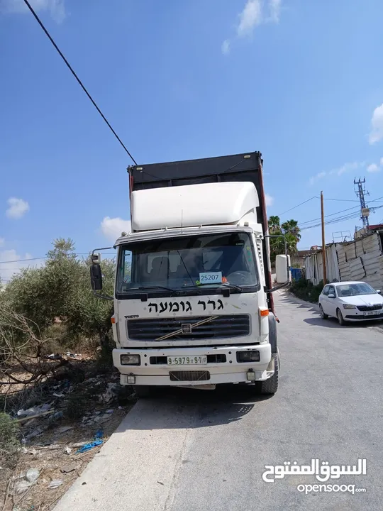فولفو fl6 19طن صندوق 8متر مع رمبة