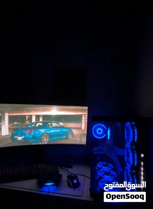 للبيع بي سي مواصفات قويه يشغل جميع الالعاب بجوده عاليه نظيف 100% شغل واللعب (الجاد مابنقص وياه)