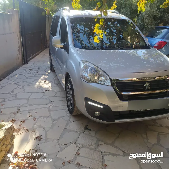 بيجو بارتنر ترخيص 17