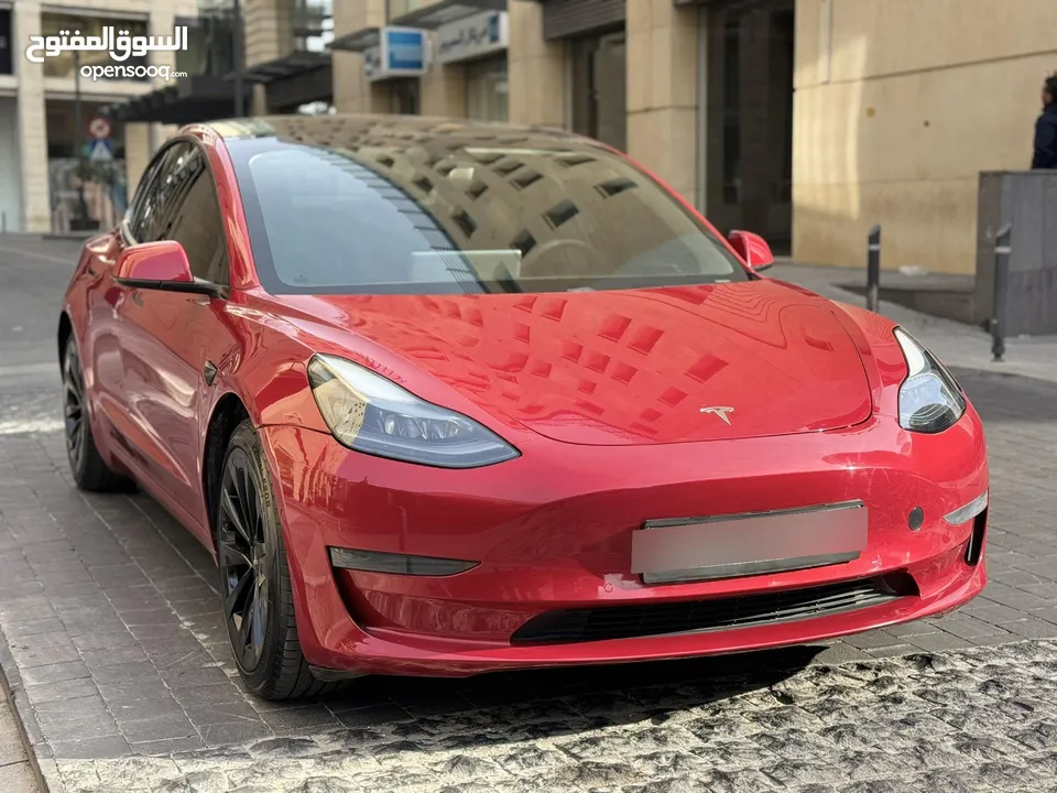 Model 3 / standard plus 2021 Autoscore B+      بحالة الوكالة (%84) اعلى سكور فحص كامل / عداد قليل