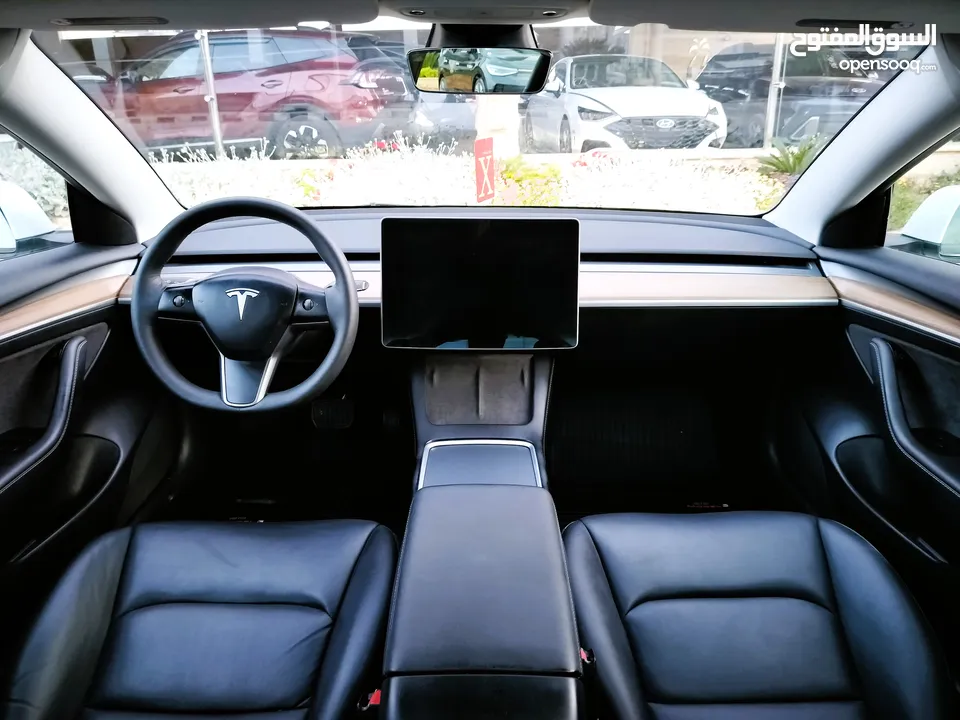 تيسلا 2022 model 3 فحص كامل 4 جـــيـــد بدون ملاحظات بودي (كرت ابيض) بحالة الوكالة بسعر لقطة ومحرووق