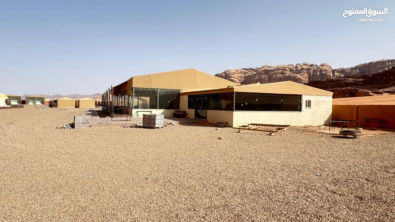 فرصة استثمارية منتجع وادي القمر السياحي الفاخر (Investment opportunity: Moon Valley Luxury Resort)