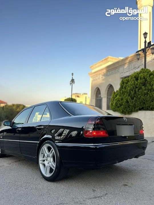 مرسيدس بنز C200 موديل 1998 بحاله الوكاله