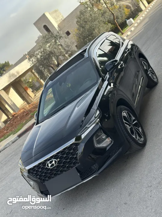 هيونداي سنتافي 2019  ولا غرام بويه