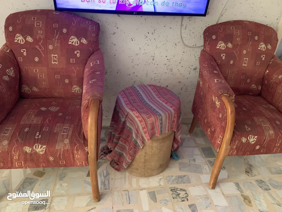 طقم كنب بحاله جيدةةةً