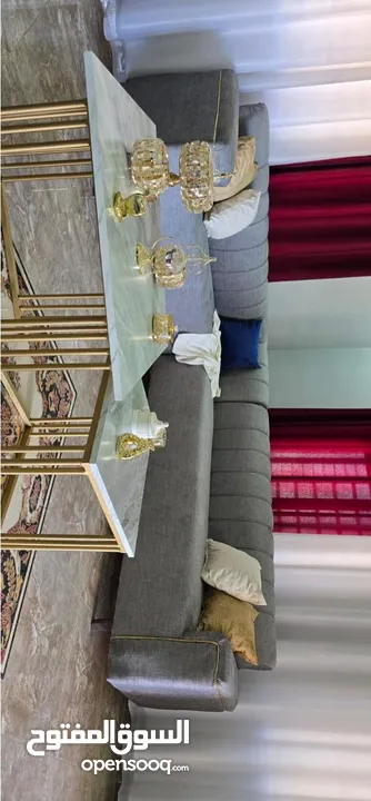 كورنر لون سكني للبيع