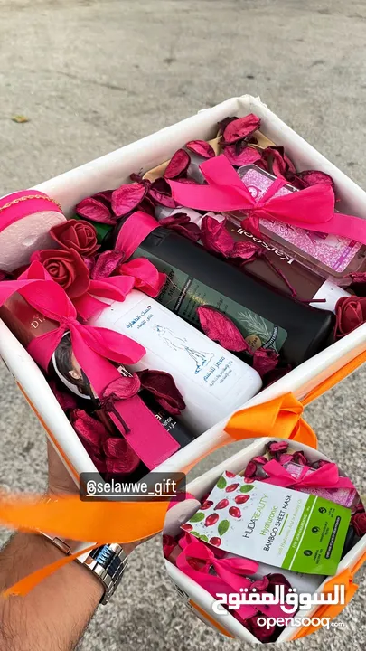 هدايا وبكجات وورد