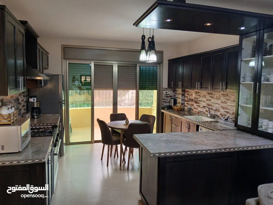 شقة للبيع في منطقة المصايف