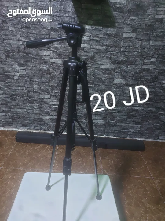 معدات استوديو للبيع بحاله ممتازه