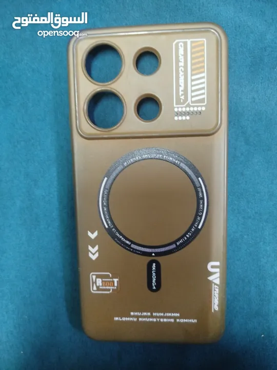 كفرات انواع متعددة اذا كنت تشتري ايفون 11 ثلاث كفرات مع بعض بحسب لك اياها على 20 شيكل