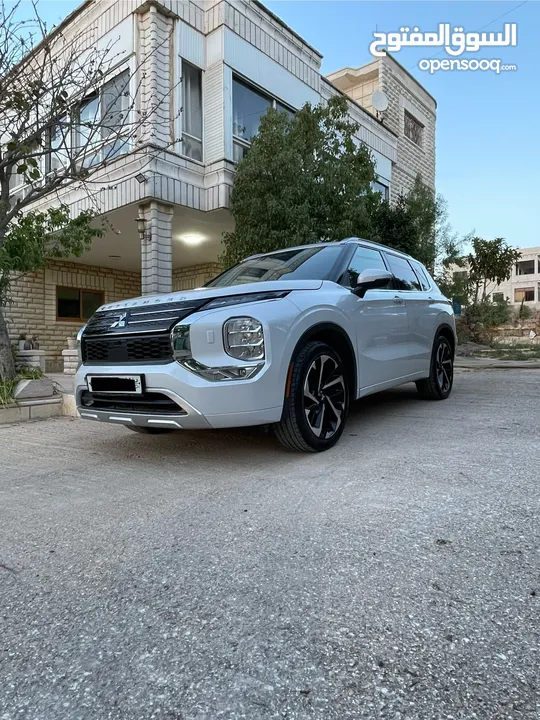 MITSUBISHI OUTLANDER  MONTERO SPORT