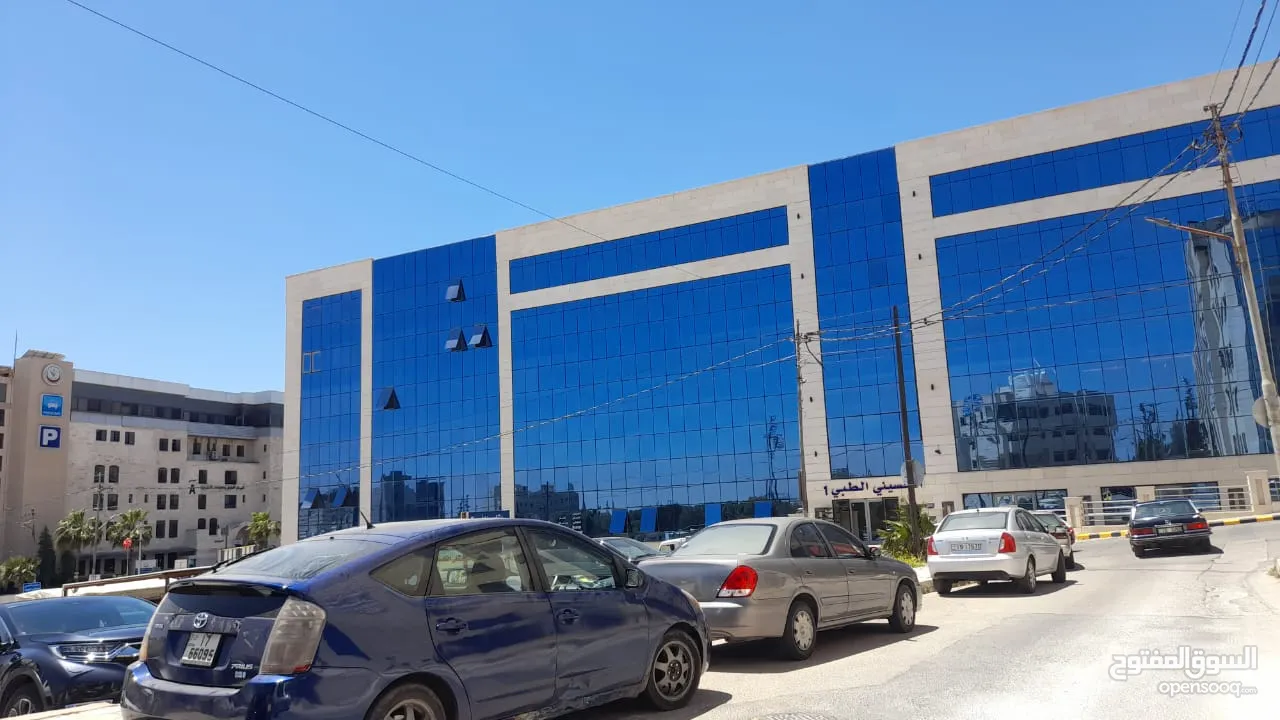 عيادة للبيع مساحة 54 متر ميني الحسيني الطبي 2 الطابق الثالث