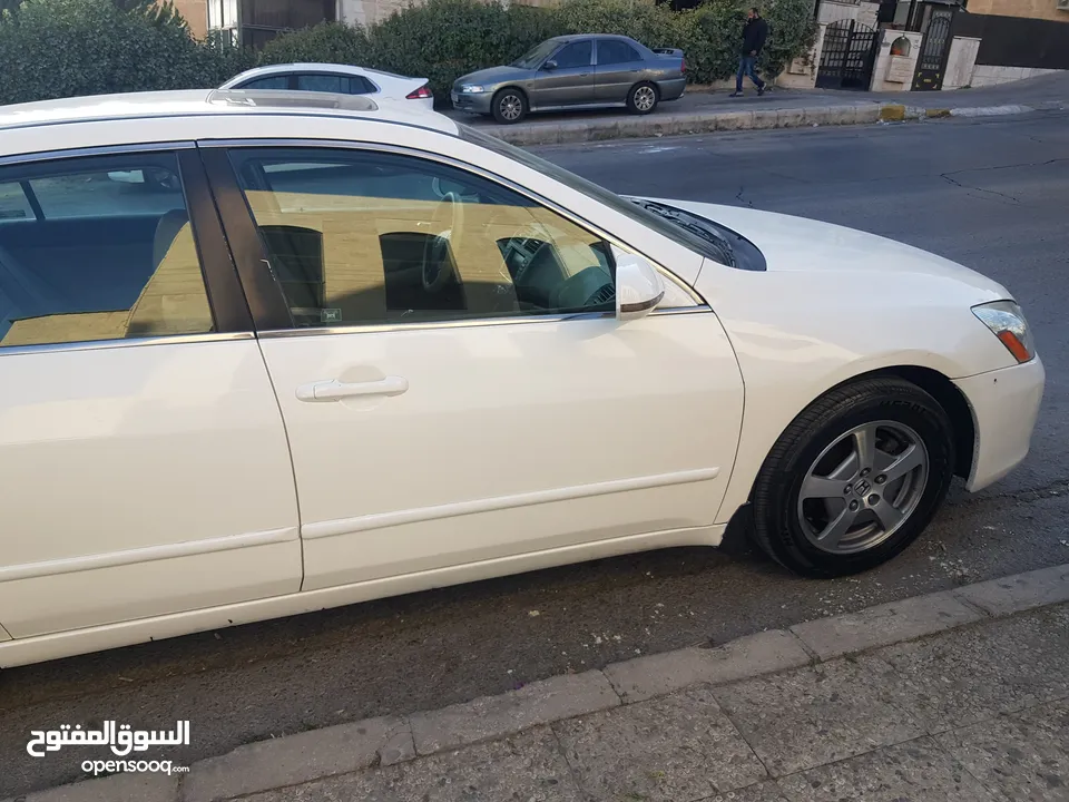 هوندا اكورد 2007 هايبرد فل كامل بحالة ممتازة