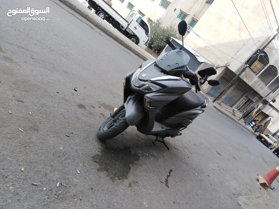 سكوتر سوزوكي بيرجمن