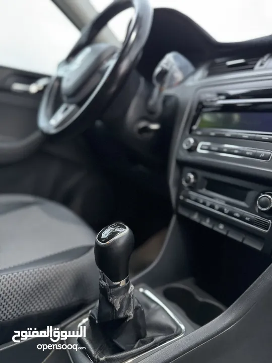 سكودا رابيد موديل 2015 ديزل اصل برايفت يد ثانية محرك 1600 جير عادي