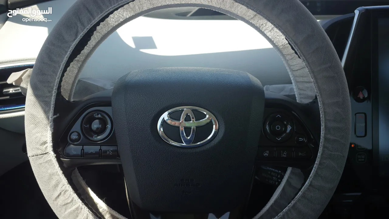 تويوتا بريوس 2022 ليمتد أعلى صنف فحص كامل TOYOTA PRIUS LIMITED FULLY LOODED