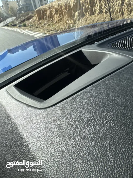 اجمل حبة بالبلاد باللون المميز - عداد 60 الف كيلو فقطططط - اضافات فل فل فل - كاش او بدل