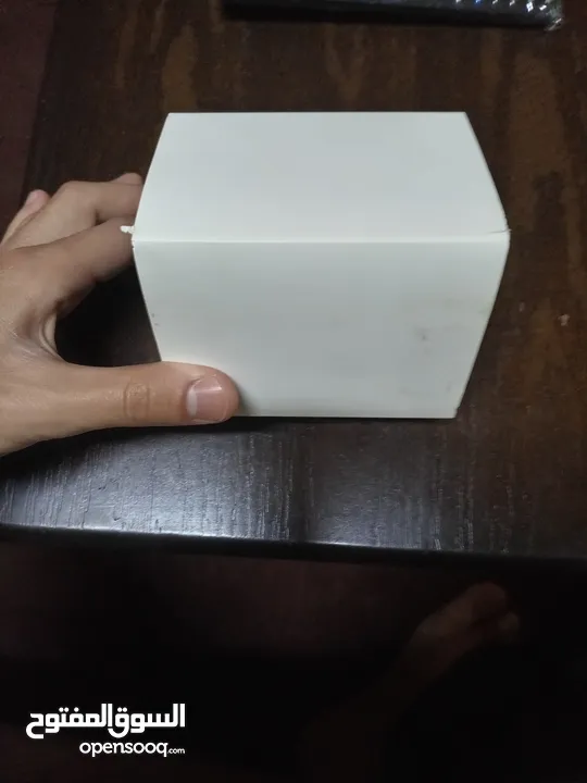 ساعة للبيع حزام معدني اسود