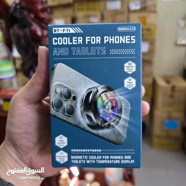ايبادك او موبايلك بحمى وبدك حل هون الحل مراوح تبريد مائي للموبايل او الايباد