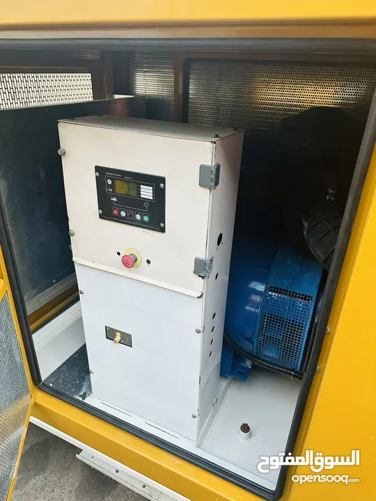 مولد كهرباء بيركنز 165 KVA برطاني اصلي