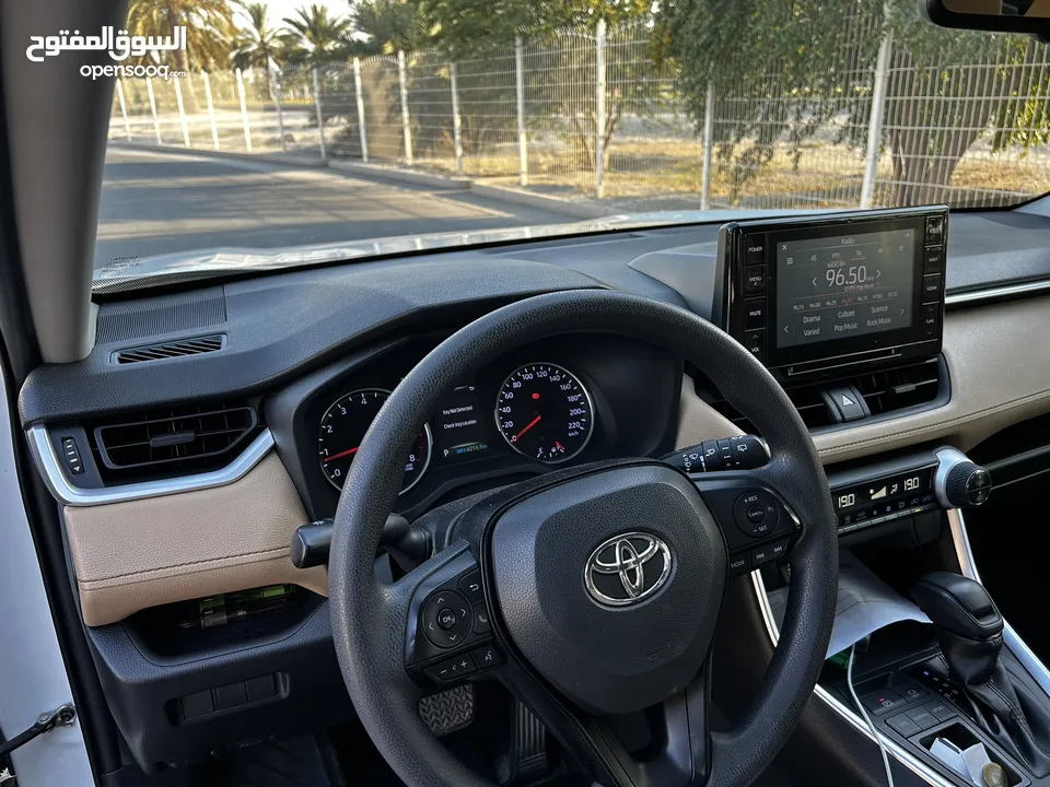 راف فور 2020 Toyota RAV4-middle option