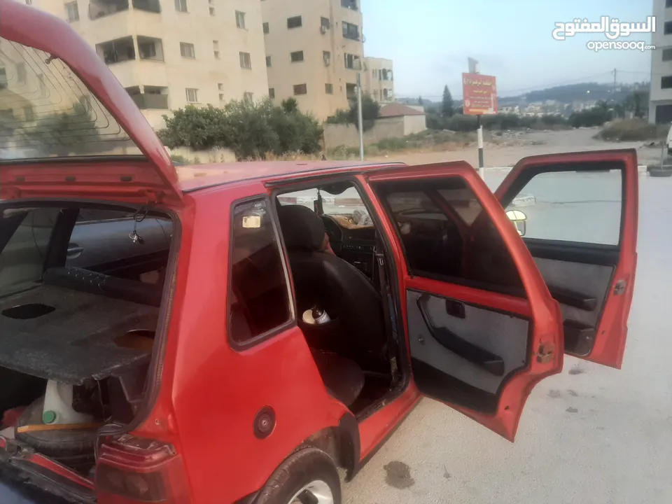 فيات اونو 92 للبيع لون احمر